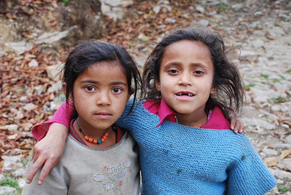 children-of-the-annapurna-foothils_1024x768