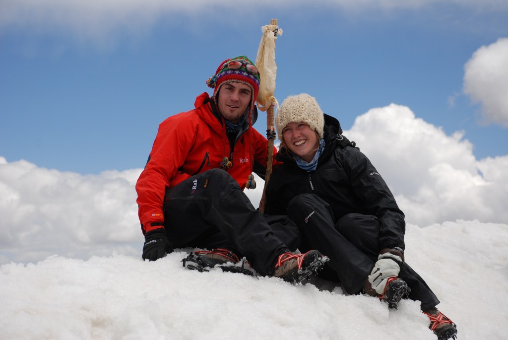 will-izzy-on-top-of-stok-kangri-6153m