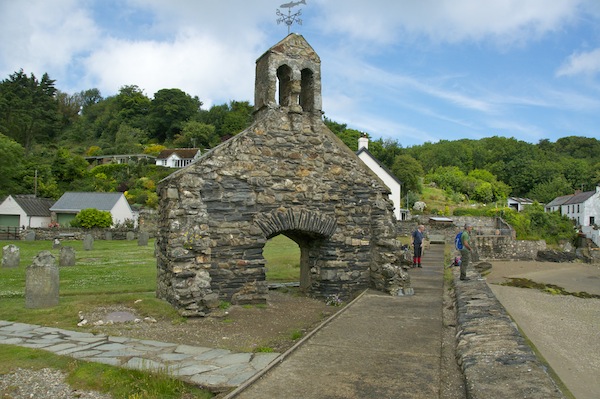 Church ruins at Cwm-yr-Eglwys