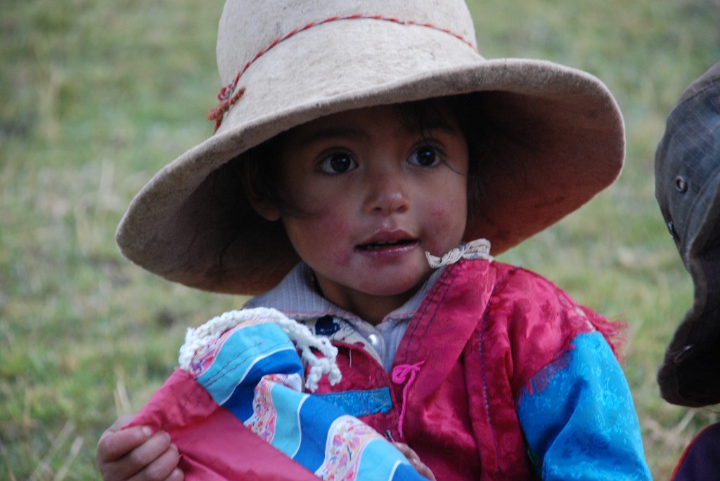 mushroom-hat-girl-at-janeupampa_1024x768