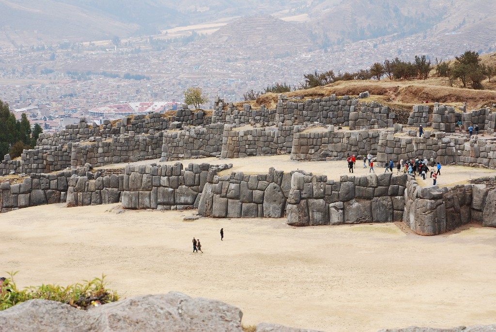 sacsayhuaman_1024x768