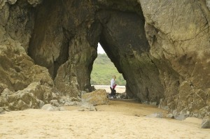 Chris framed by the arch in the three cliffs